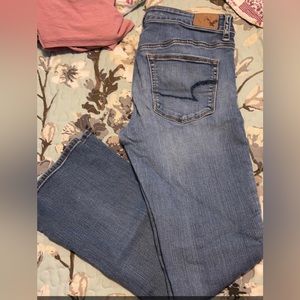 American Eagle skinny kick size 8 short